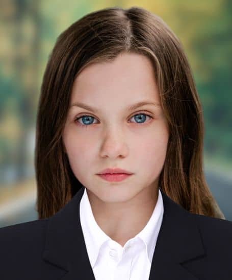 Child Actress Caoilinn Springall Image